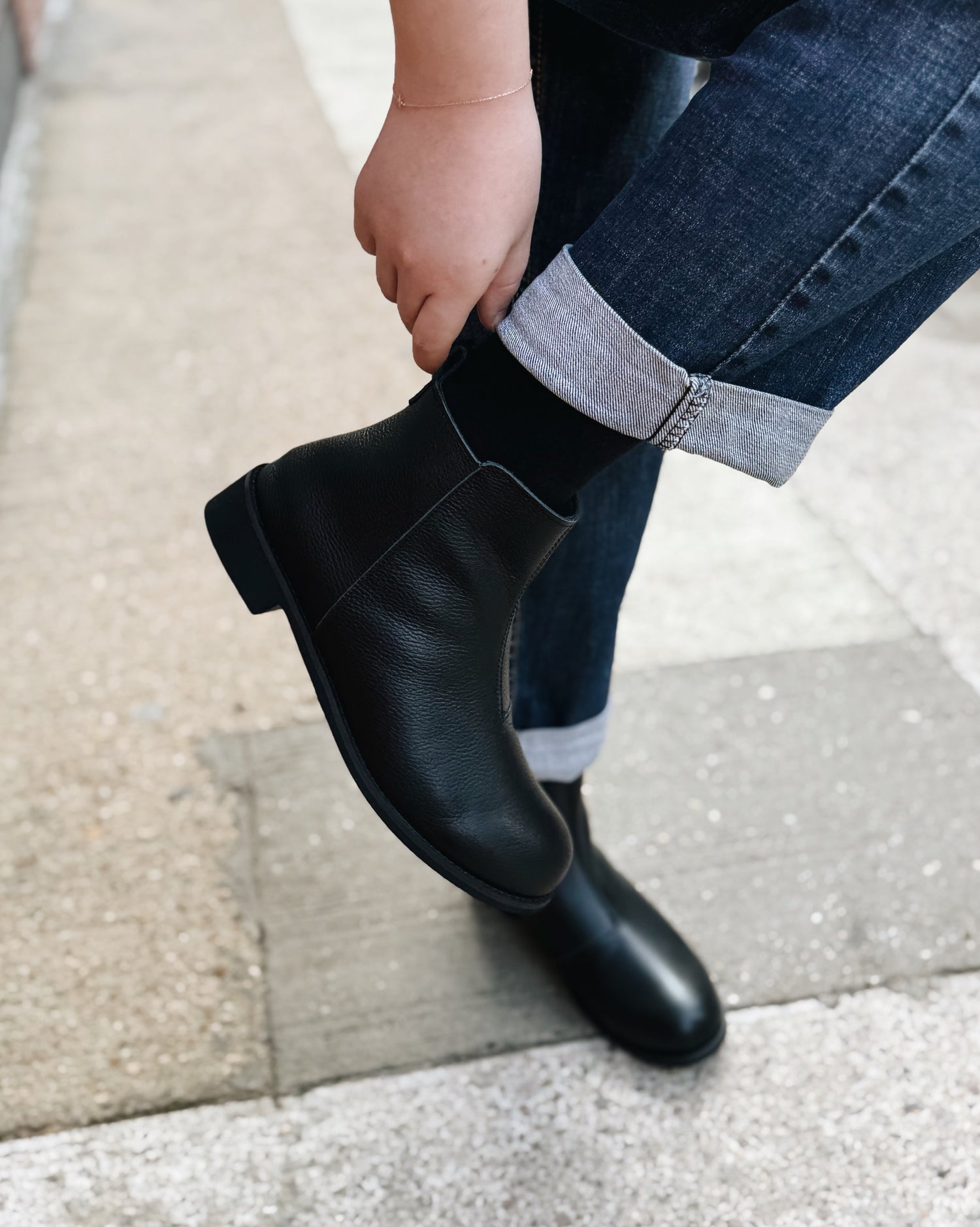 Elvie Boots - Classy Black