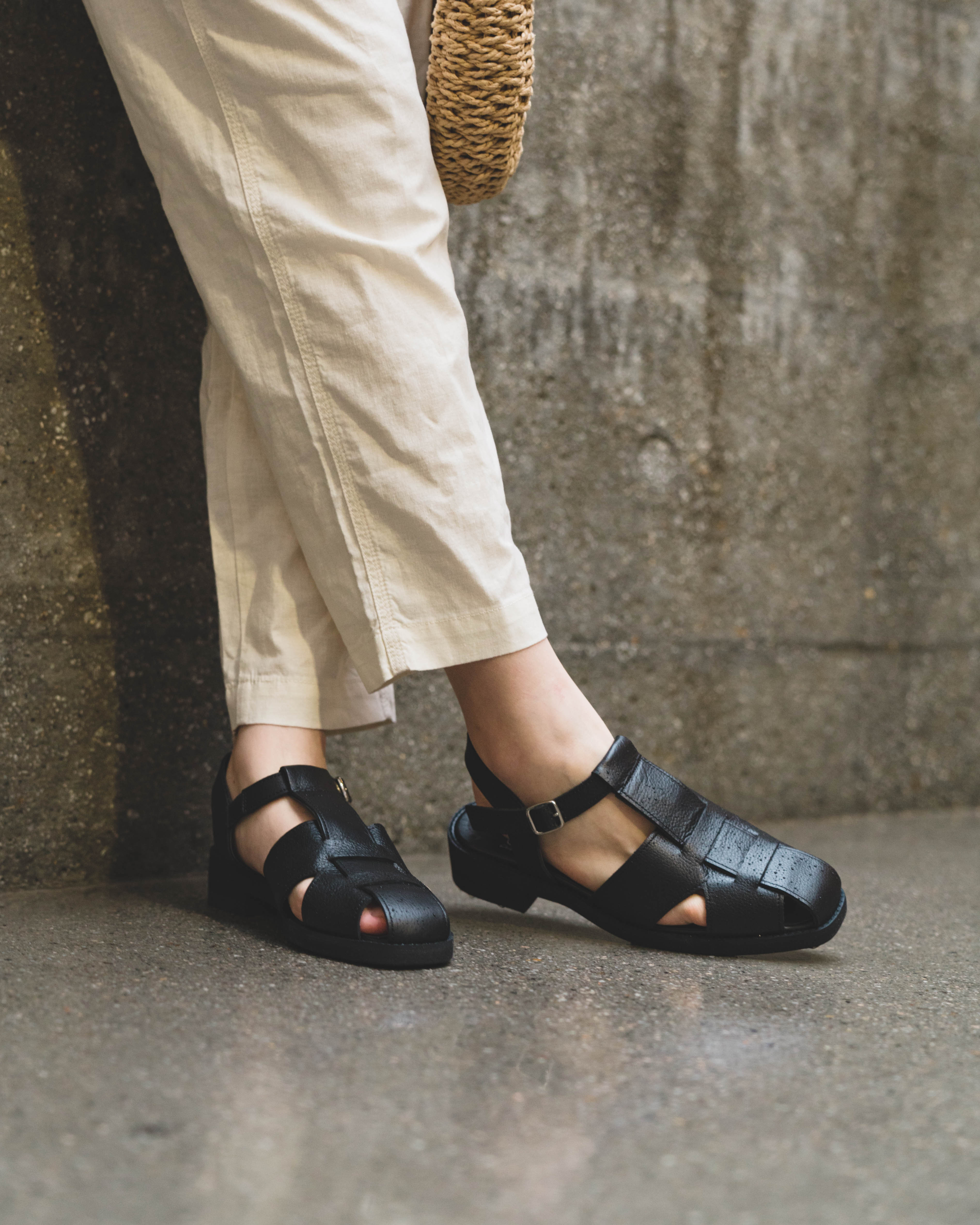 Vera Gurkha Sandals - Classy Black – Airy Concept Store