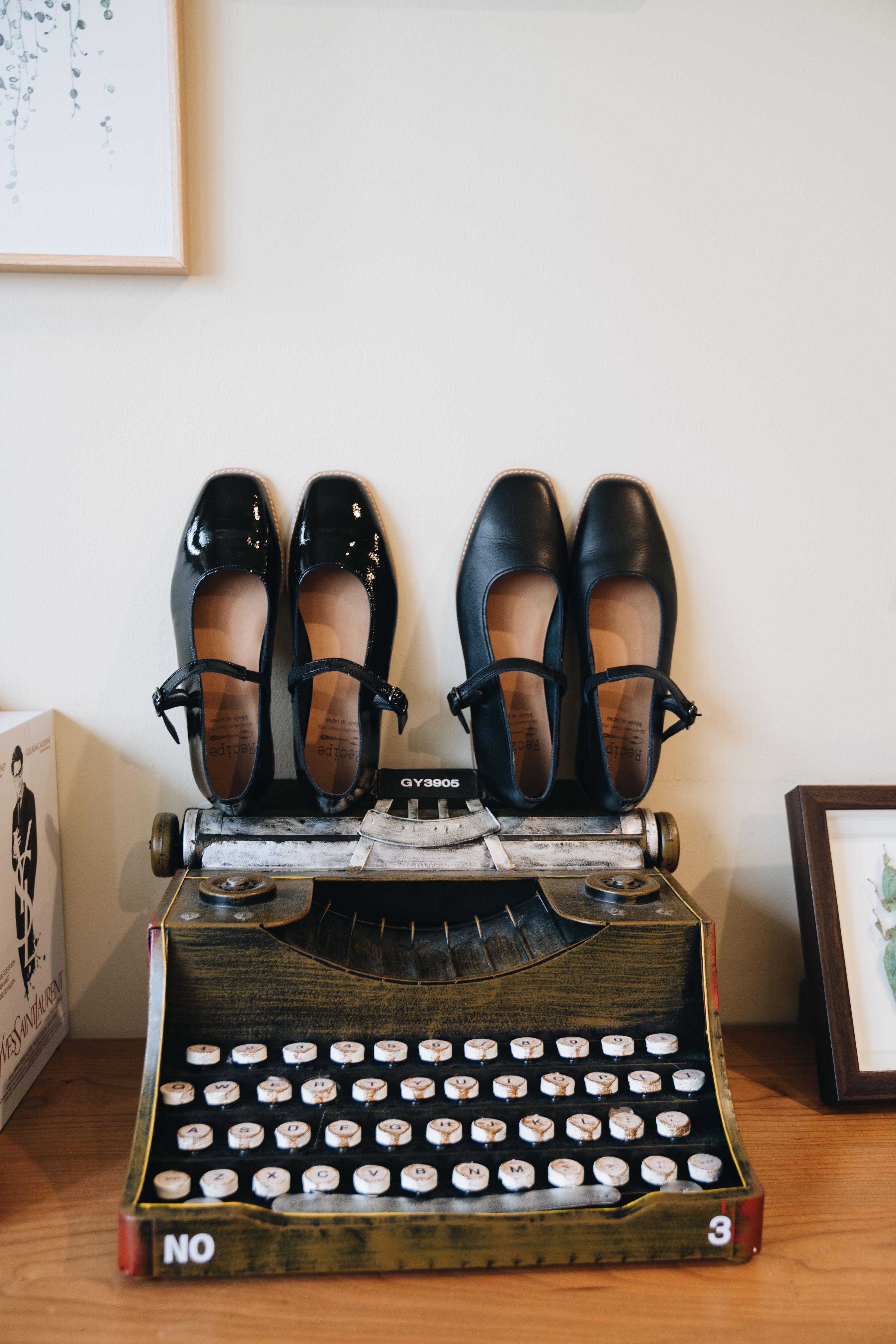 Lady Mary Jane Flats - Piano Black