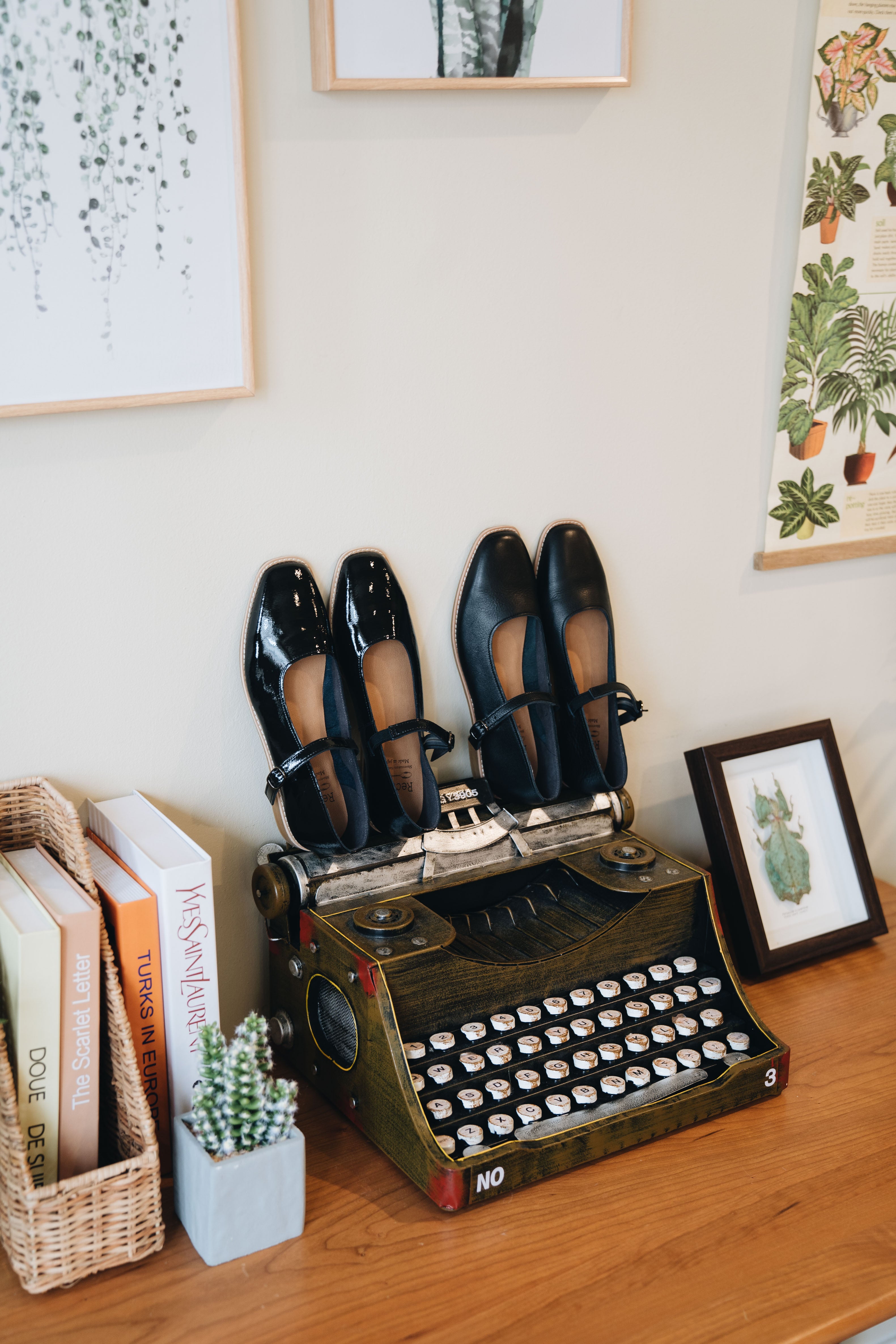 Lady Mary Jane Flats - Leather Black