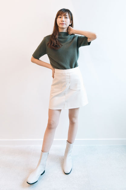 前雙口袋短皮裙 Pocket leather skirt