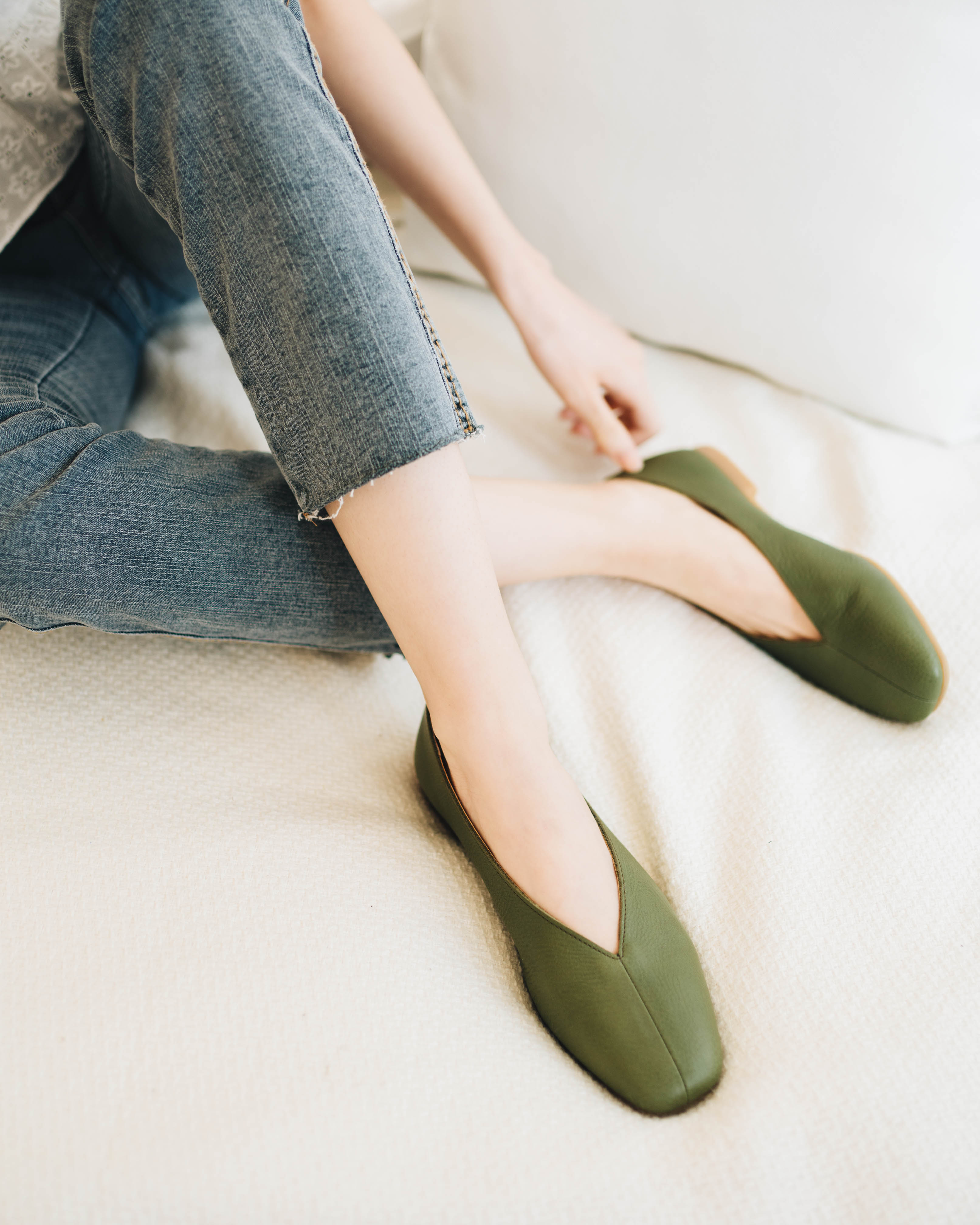 Olivia Flats - Olive Green