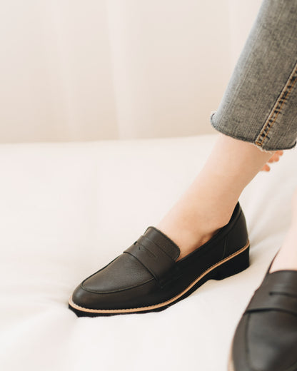 Penny Loafers - Leather Black