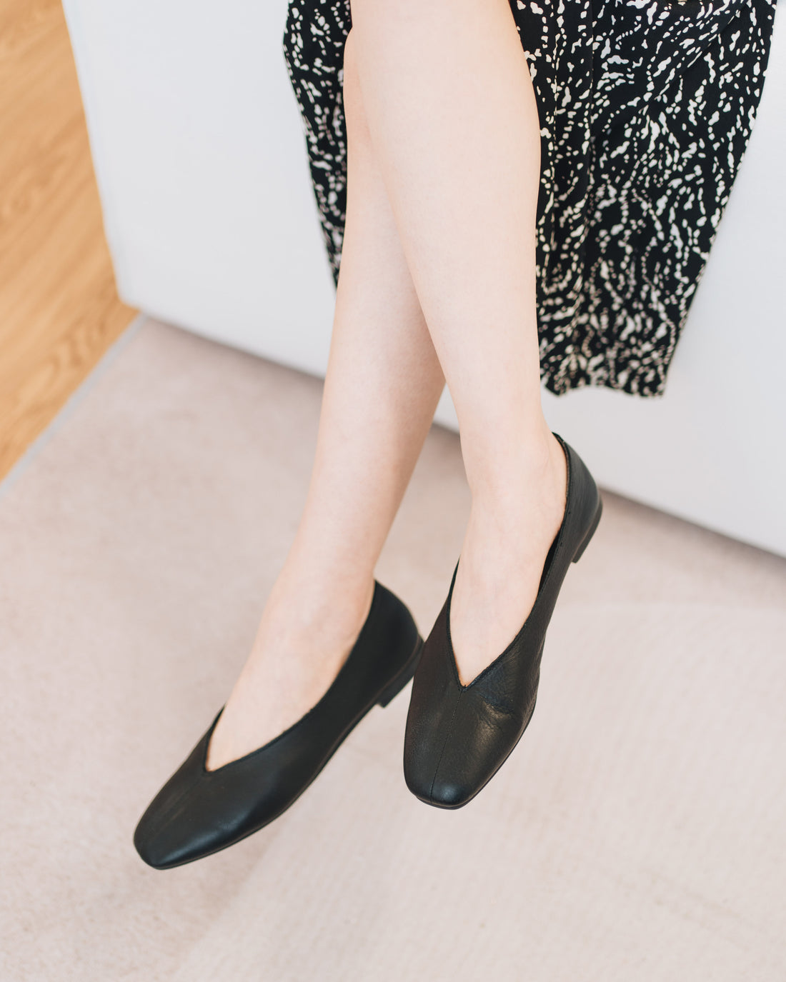 Olivia Flats - Leather Black