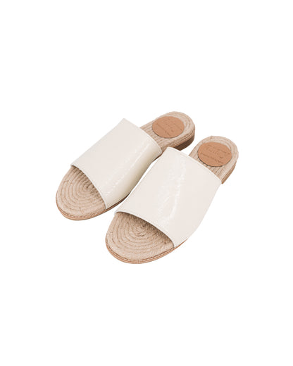 Kelia Sandals - Shiny Cream White